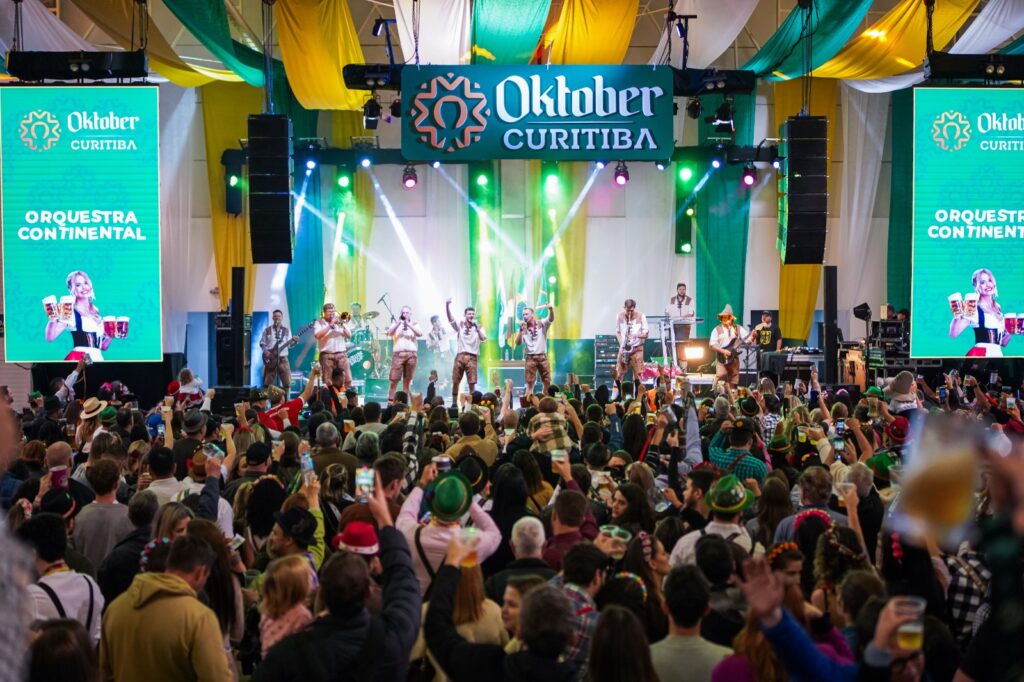 Cerveja e muito mais: conheças as maiores Oktoberfests do Brasil