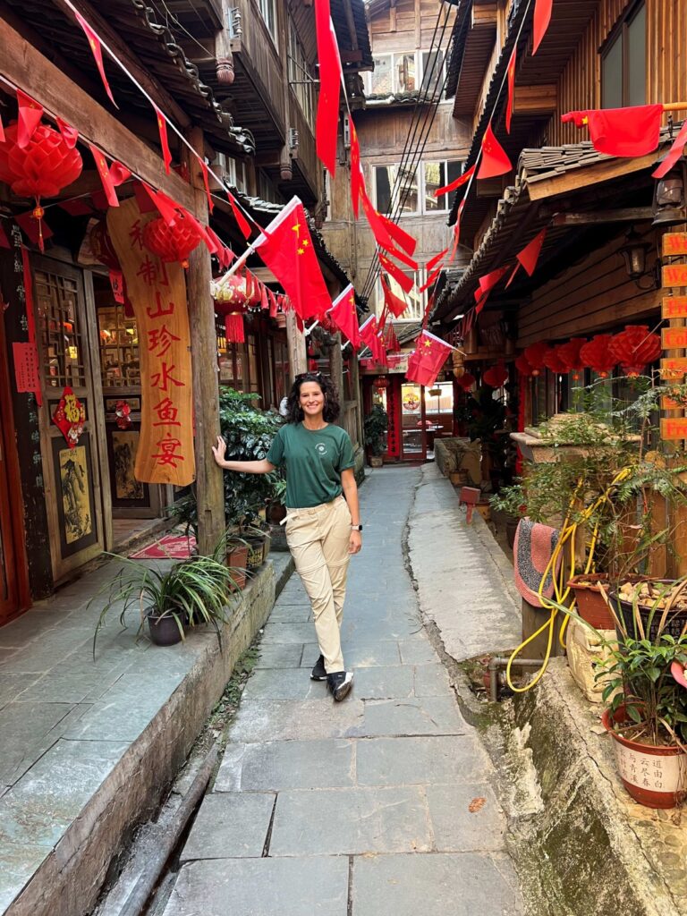 8M: curitibanas fortalecem o protagonismo feminino e movimentam mercados