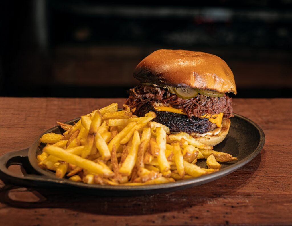 Sandubas na parrilla: um “tesouro escondido” no cardápio do Cantuca, em Curitiba