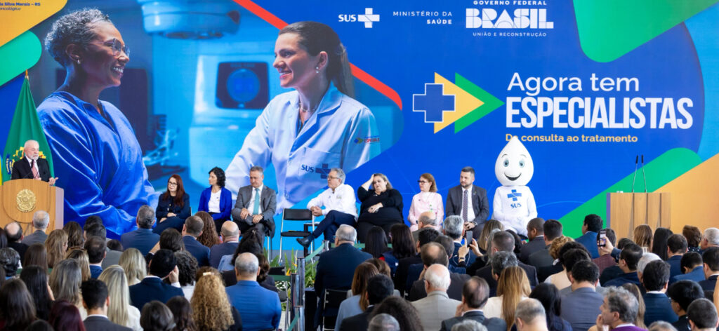 Governo do Brasil garante liberação imediata de recursos para construção de 22 unidades de saúde no Paraná e garante mais atendimento no SUS pela rede privada