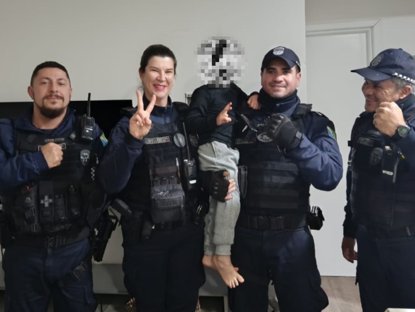 Guarda Municipal de Pinhais realiza resgate de criança presa em banheiro