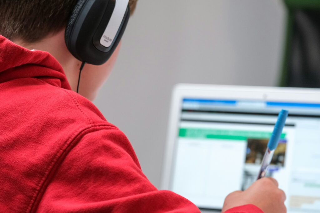Estudar 10 horas por dia não garante uma boa nota no ENEM