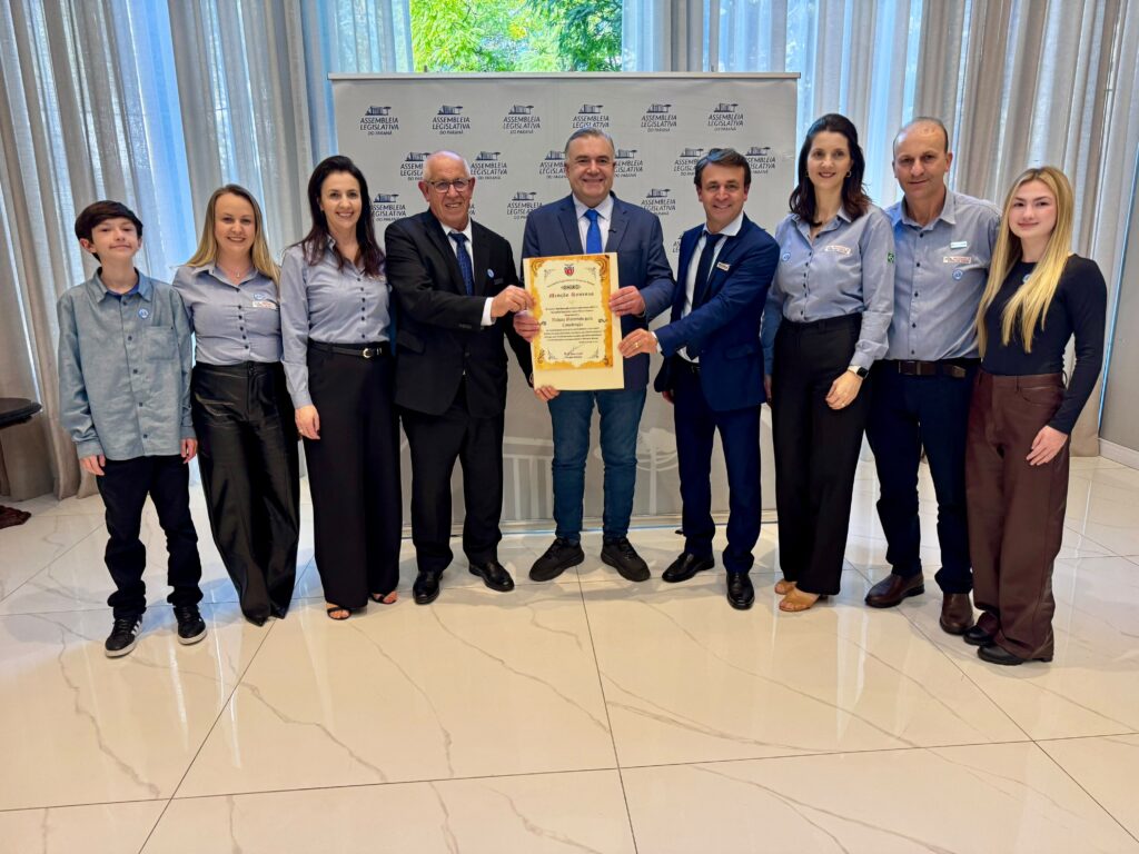 Nichele recebe Menção Honrosa da Assembleia Legislativa pelos 50 anos de história
