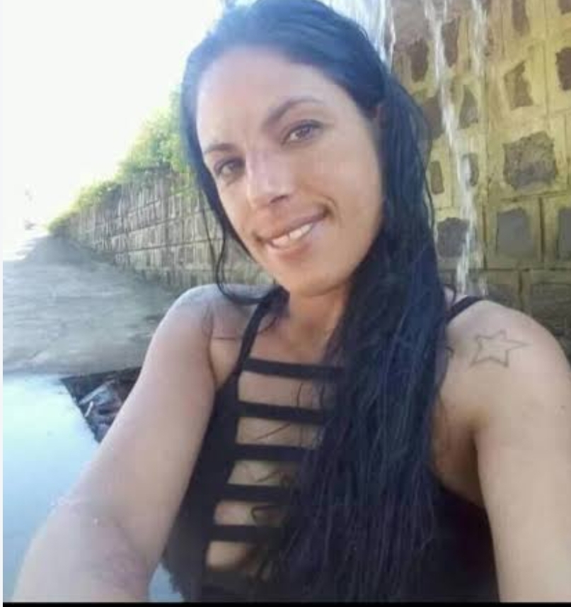 Novos laudos apontam sangue humano sob unhas e sêmen em amostras de vítima encontrada morta em Curitiba